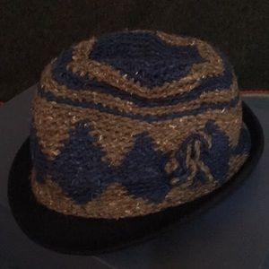 Comme des garçons wool bucket hat